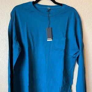 NWT Monrow Long Sleeve Pocket Crew Size L